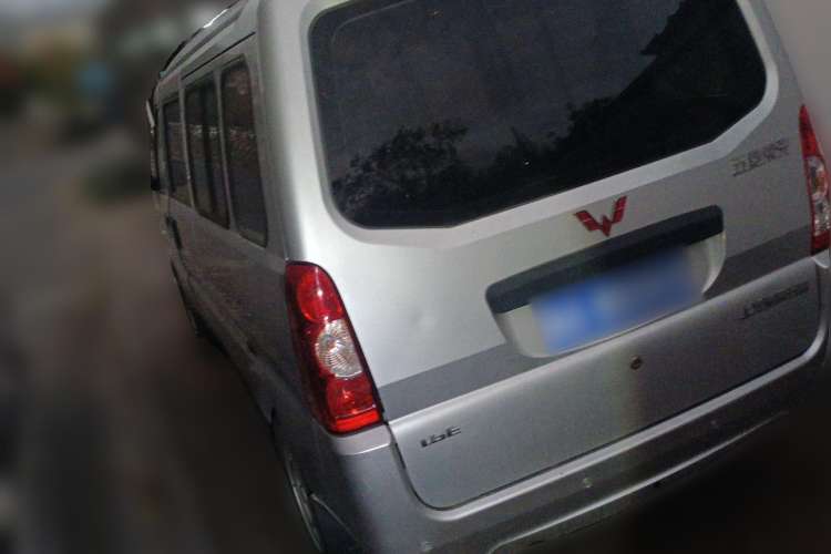 Used Wuling Rongguang 2021 1.5L Extended Standard Version with Air Conditioning – L3C
