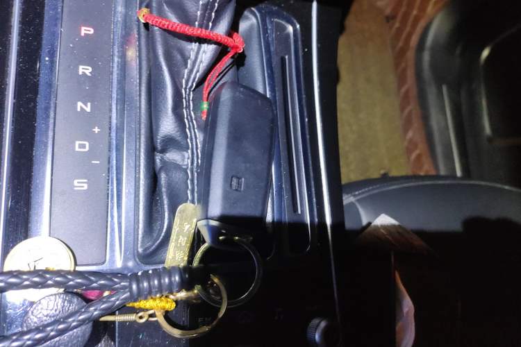 Used FAW Senya R9 2018 1.2T Automatic Luxury Smart Edition
