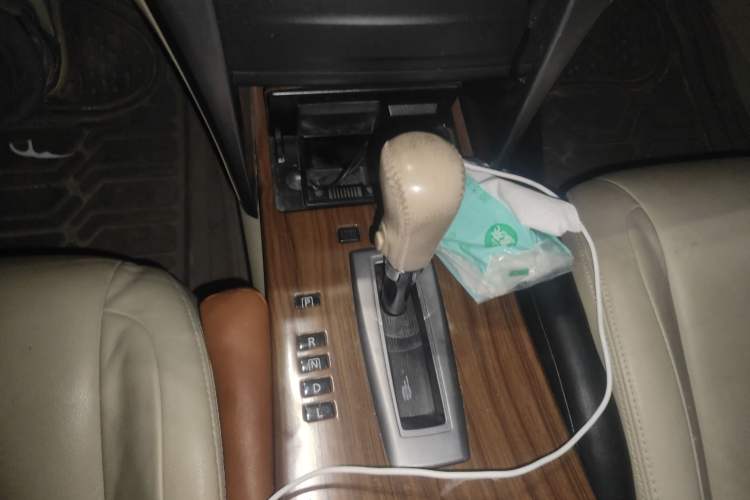 Used Nissan Teana 2011 2.0L XL Comfort Edition Gear Lever