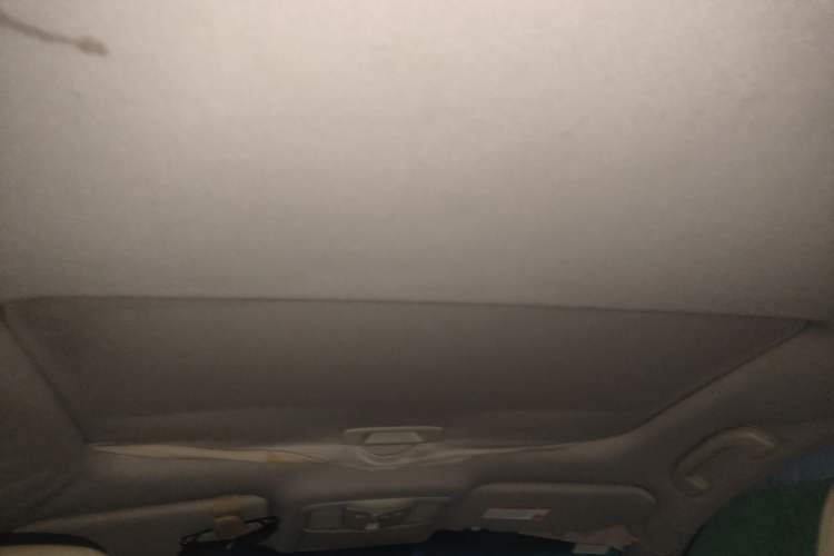 Used Nissan Teana 2011 2.0L XL Comfort Edition Headliner