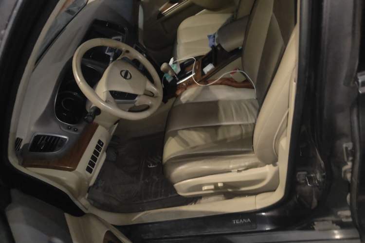 Used Nissan Teana 2011 2.0L XL Comfort Edition Left Front Seat