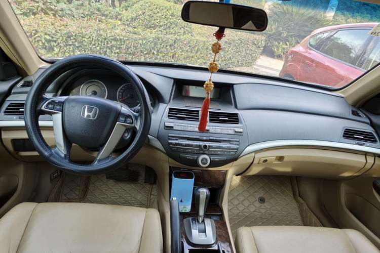 Used Honda Accord 2009 2.4L LX
