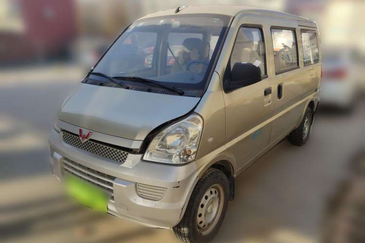 Used Wuling Rongguang 2011 1.2L Base Version