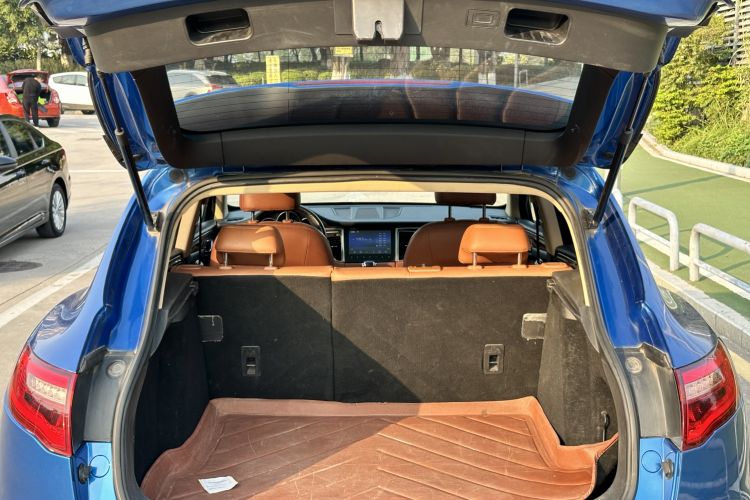 Used Zotye SR9 2017 2.0T Automatic Ultimate Light Edition