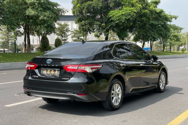 Used Toyota Camry 2022 Dual-Engine 2.5 HE Elite PLUS Edition