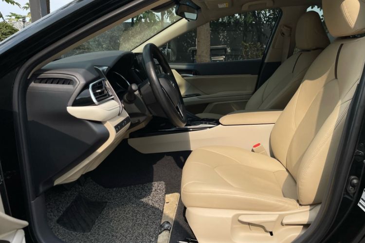 Used Toyota Camry 2022 Dual-Engine 2.5 HE Elite PLUS Edition