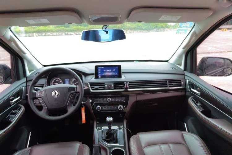 Used FORTHING M6 2019 1.5T Manual Long-Wheelbase Luxury 7-Seater