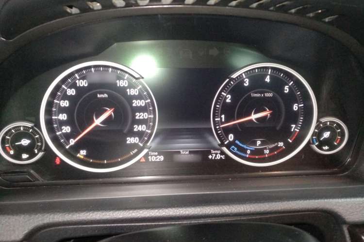 Used BMW 5 Series GT 2015 528i Luxury Edition