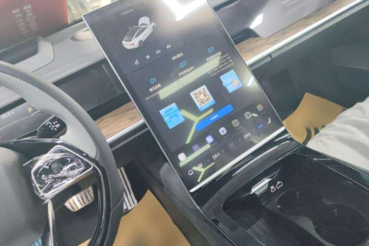 Used NETA S 2022 All-Electric 650 km Four-Wheel Drive Premium Version
