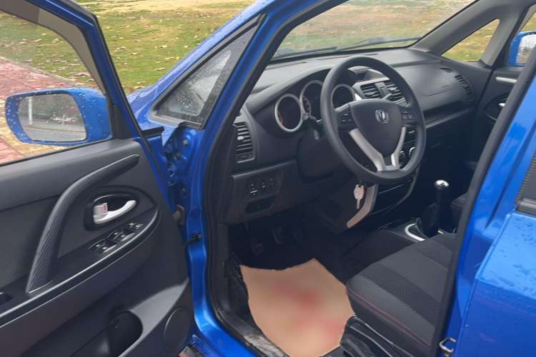 Used Changan CX20 2014 1.4L Manual Sport Version China IV Standard