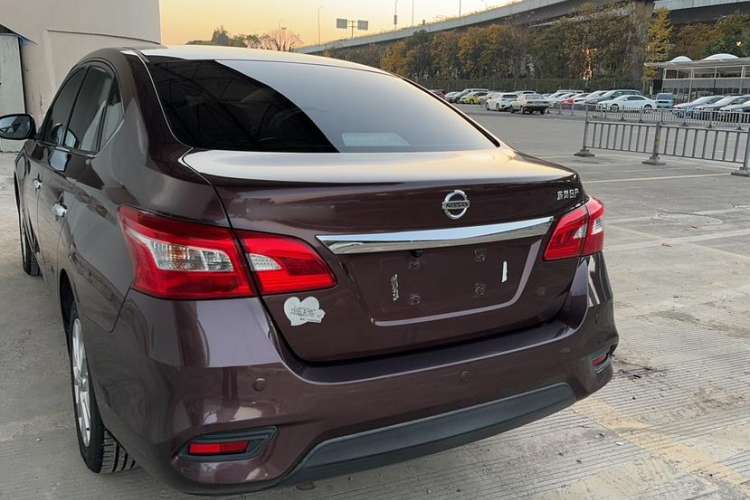 Used Nissan Sylphy 2016 1.6 XL Manual Luxury Edition
