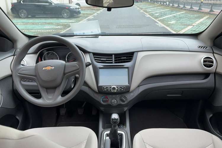 Used Chevrolet Sail 2015 Sail 3 1.5L Manual with Ideal Sunroof Edition