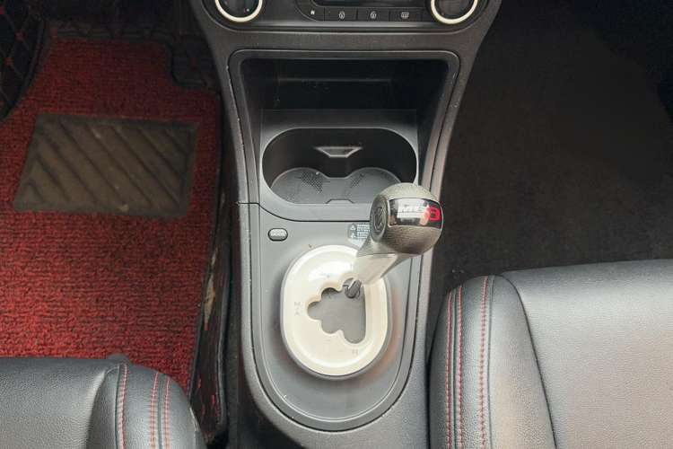 Used MG 3SW 2015 1.5L AMT Elite Model
