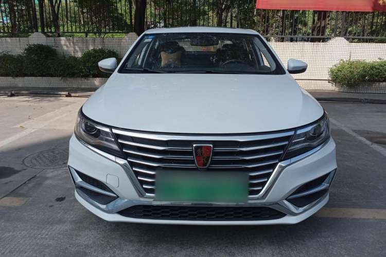 Used Roewe i6 New Energy 2017 45T Hybrid Connect & Smart Enjoyment Edition
