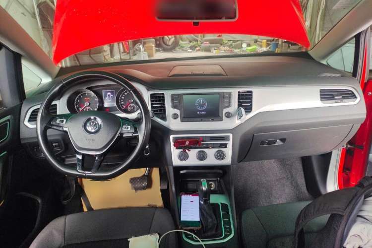 Used Volkswagen Golf Sportsvan 2016 230TSI Automatic Trend Edition
