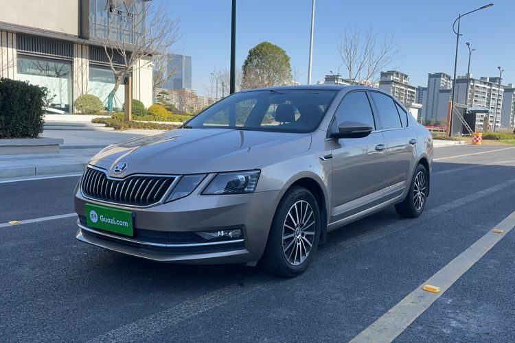 Used Skoda Octavia 2018 TSI230 DSG Luxury Edition