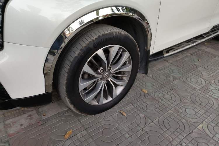 Used GAC Trumpchi GS8 2017 320T Two-Wheel Drive Luxury Smart Connectivity Version (7 Seats)