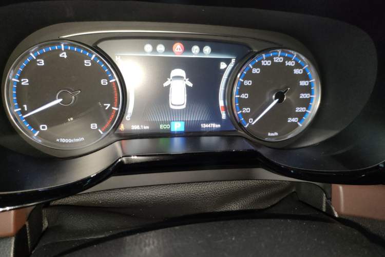 Used GAC Trumpchi GS8 2017 320T Two-Wheel Drive Luxury Smart Connectivity Version (7 Seats)