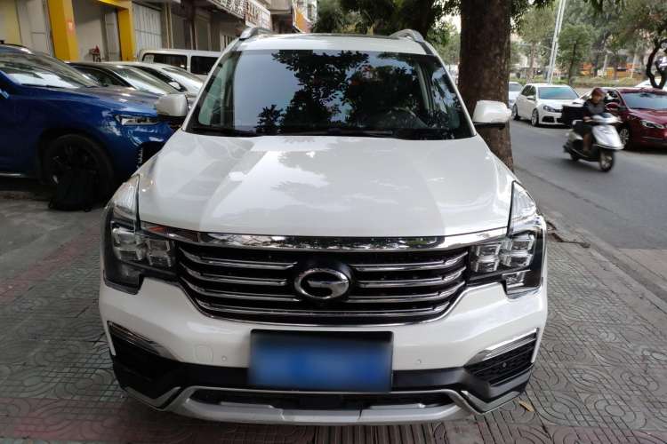 Used GAC Trumpchi GS8 2017 320T Two-Wheel Drive Luxury Smart Connectivity Version (7 Seats)