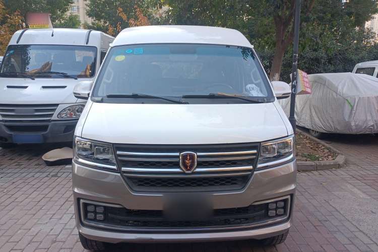 Used Jinbei New Hiace S 2021 1.6L Business Central Air-Conditioned Coach China VI Standard SWD16M
