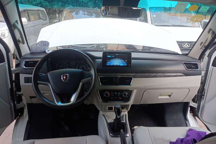 Used Jinbei New Hiace S 2021 1.6L Business Central Air-Conditioned Coach China VI Standard SWD16M
