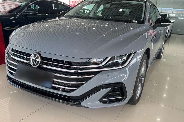 Used Volkswagen CC 2023 380TSI Striking Edition