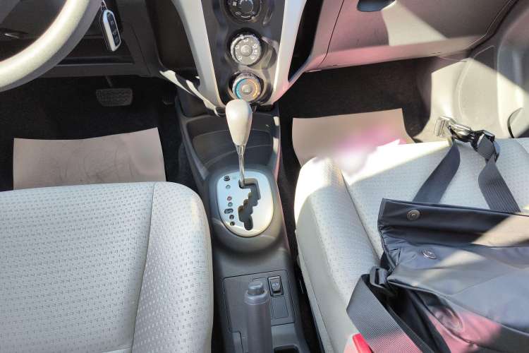 Used Toyota Yaris 2011 1.6E Automatic Charm Edition
