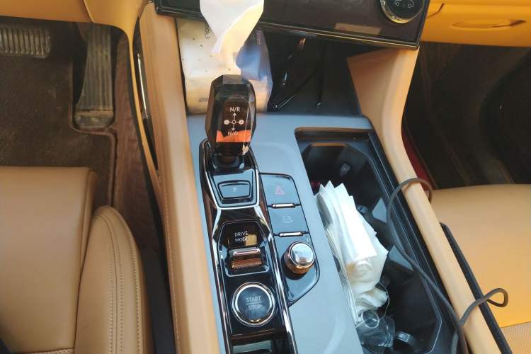 Used Lynk & Co 09 EM-P 2021 2.0T PHEV Halo Six-Seater