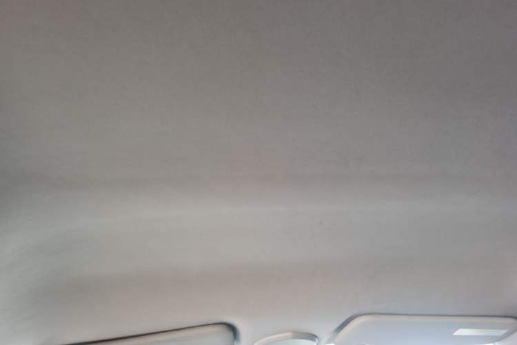 Used Peugeot 408 2011 2.0L Manual Comfort Edition
