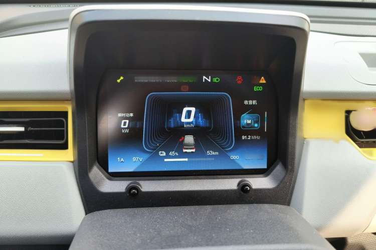 Used Chery New Energy QQ Ice Cream 2022 120km Conical Shape Lithium Iron Phosphate