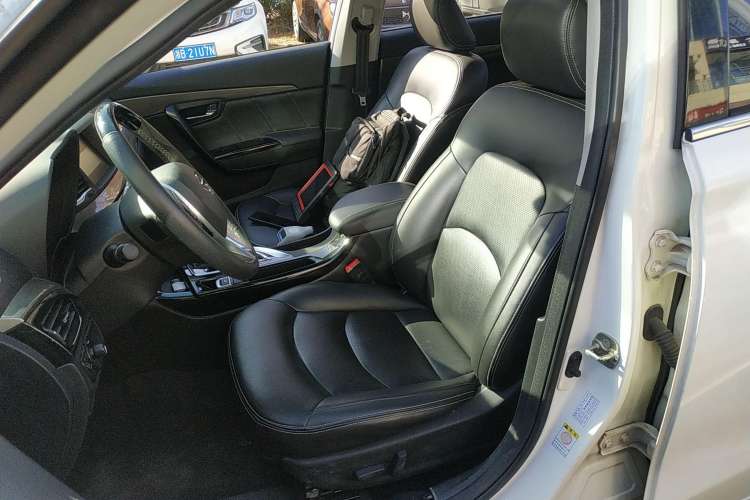 Used GAC Trumpchi GA6 2016 235T DCT Elite Edition
