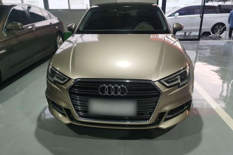 Used Audi A3 2018 30th Anniversary Edition Limousine 35 TFSI Fashion Model

