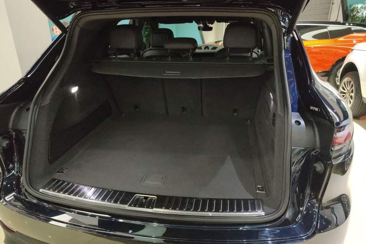 Used Porsche Cayenne E-Hybrid 2021 Cayenne E-Hybrid 2.0T