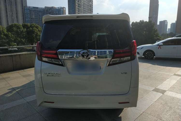 Used Toyota Alphard 2018 3.5L Prestige Edition
