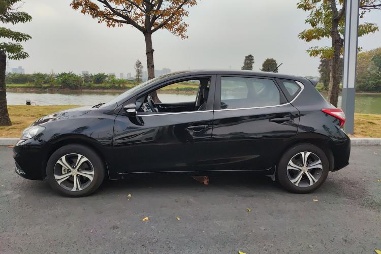 Used Nissan Tiida 2016 1.6L CVT Smart Drive Edition