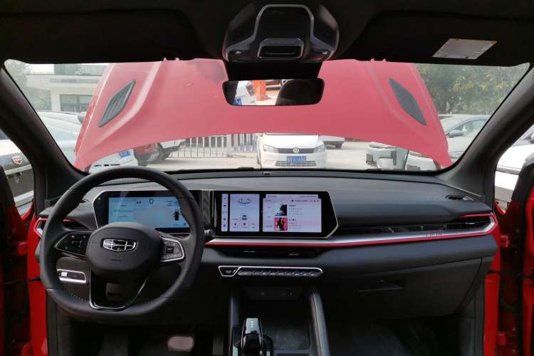 Used Geely Auto Coolray 2022 Bin Yue COOL 1.5TD DCT Ignite Edition
