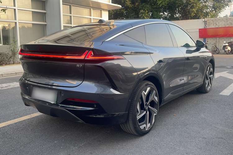 Used Rising R7 2022 Long-Range Advanced Edition
