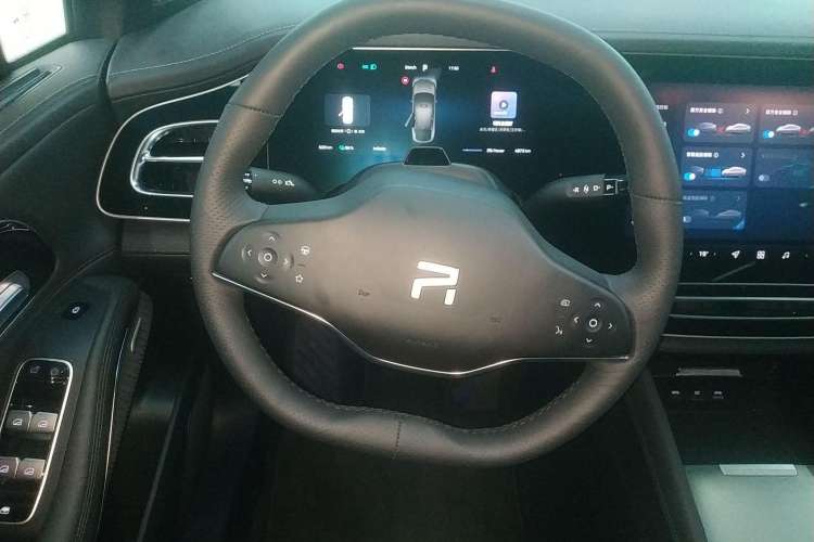 Used Rising R7 2022 Long-Range Advanced Edition
