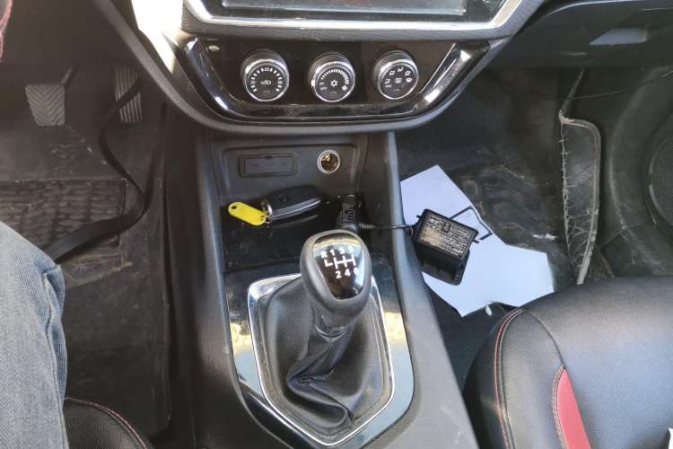 Used Soueast DX3 2018 1.5T SRG Manual Flagship Model
