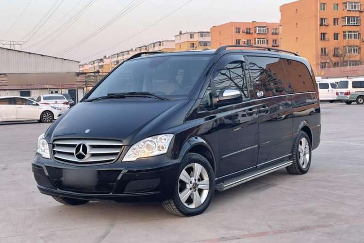 Used Mercedes-Benz Viano 2013 3.0L Navigator Edition
