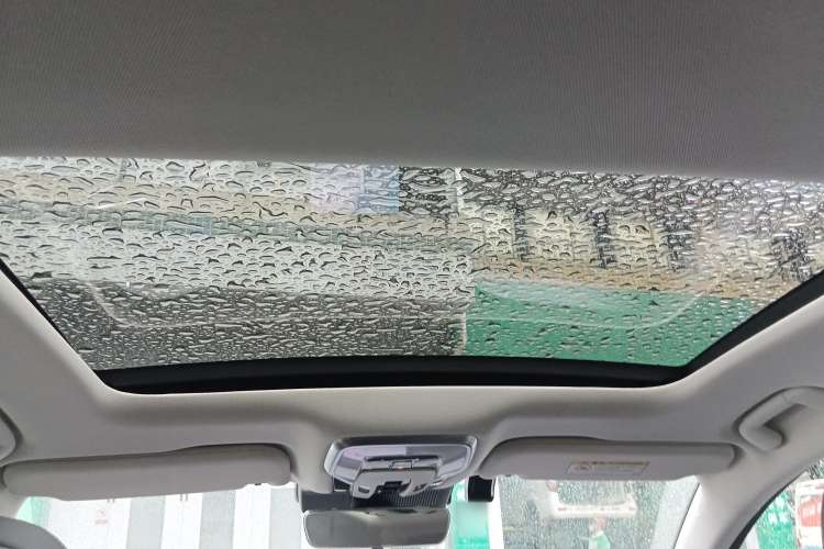 Used Hongqi H6 2023 2.0T Zhiyi Version
