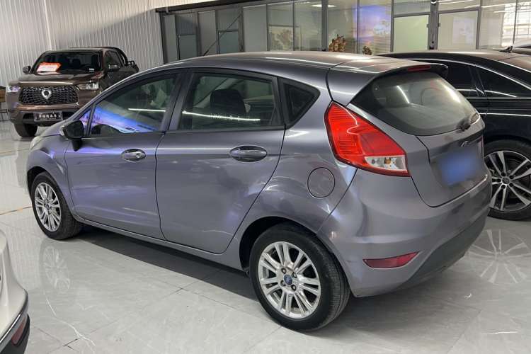 Used Ford Fiesta 2013 Hatchback 1.5L Automatic Fashion Edition
