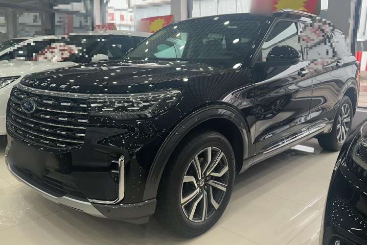 Used Ford Explorer 2023 EcoBoost 285 Four-Wheel Drive Titanium Edition 7-Seater