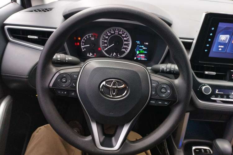 Used Toyota FRONTLANDER 2022 2.0L CVT Luxury Edition