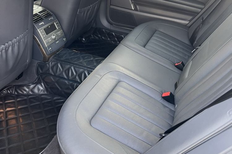 Used Volkswagen Phaeton 2012 3.0L Business Edition
