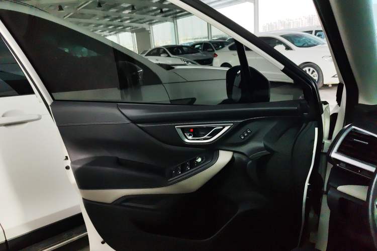 Used Subaru Forester 2022 2.0i AWD Luxury Edition EyeSight