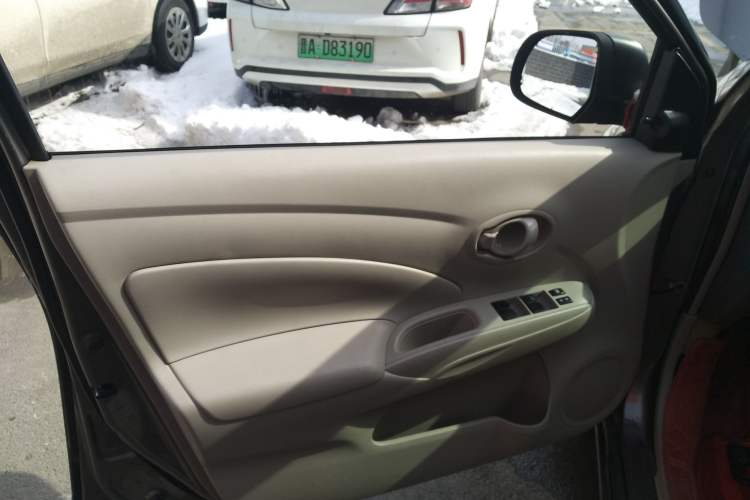 Used Nissan Sunny 2016 1.5XE CVT Leading Edition Left Front Door Interior