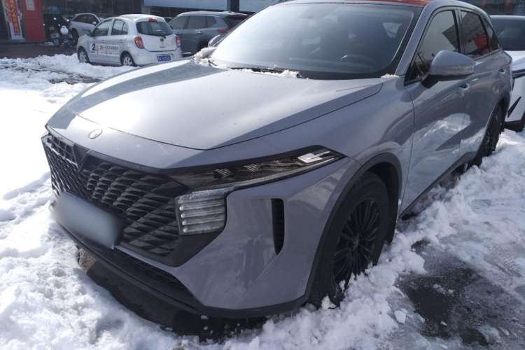 Used Venucia V 2021 260T Idol Edition