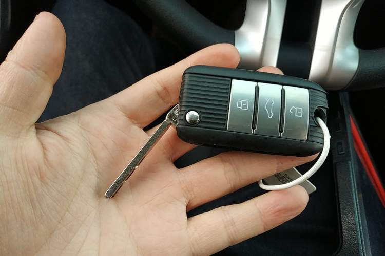 Used Roewe i6 2020 PLUS 1.6L CVT 4G Connected Glory Flagship Edition
