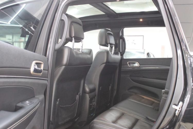 Used Jeep Grand Cherokee (Import) 2017 3.0L Comfort Navigation Edition
